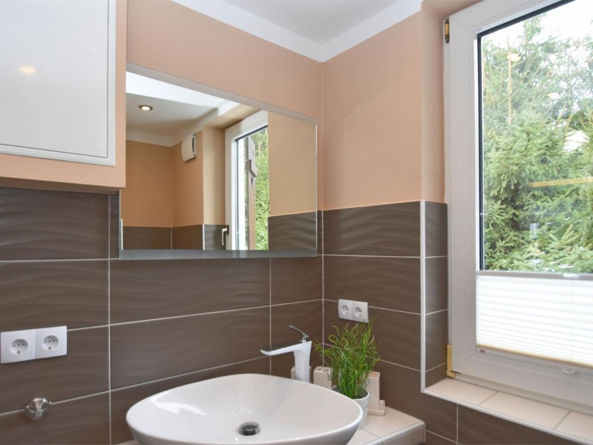 Apartment With Private Terrace Friedrichshohe  Экстерьер фото